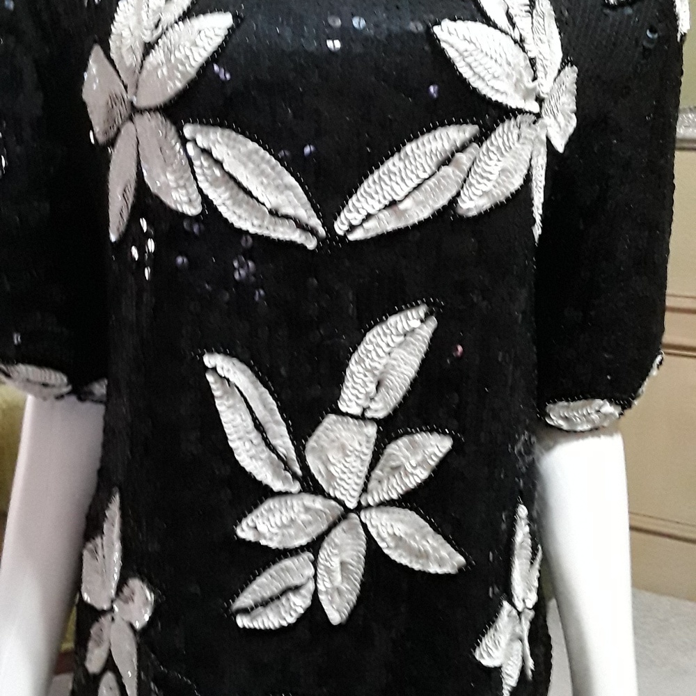 Stenay Black & White Sequin Top/Party sequin top